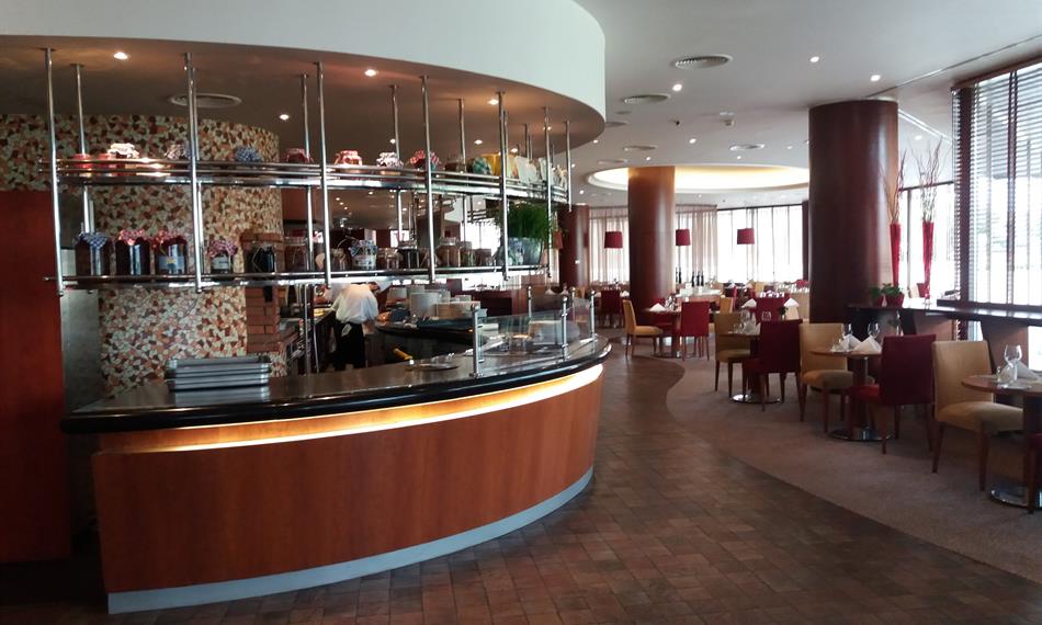 2019-6-20-1141hotel 3.jpg